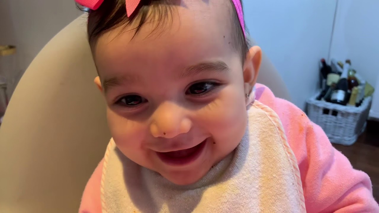 Rotina com bebê quase andando - YouTube