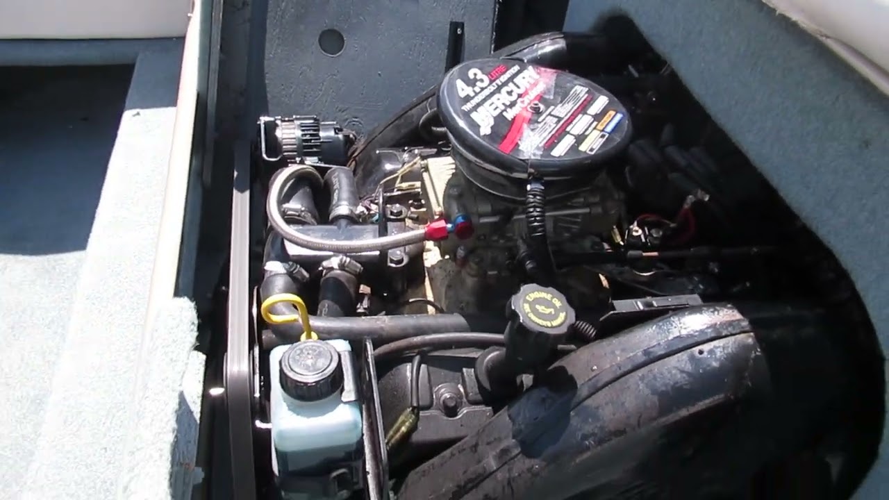 137301 - 2000 Bayliner Capri 1850 LX - 4.3L MerCruiser