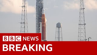 Nasa calls off new Artemis mission to Moon - BBC News