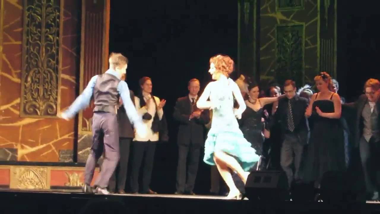 Оперетта "Баядера" - Мария Елизарова и Иван Корытов. - YouTube