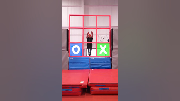 Most extreme tic tac toe ever! Vs @BrandonA7  #parkour
