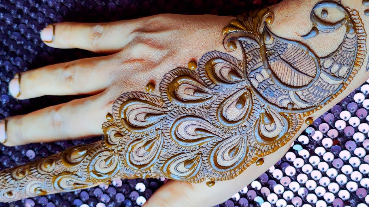 25 Nice Beautiful peacock mehndi designs for hands for Learning