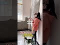 No air pump required, just plug in electricity to spray