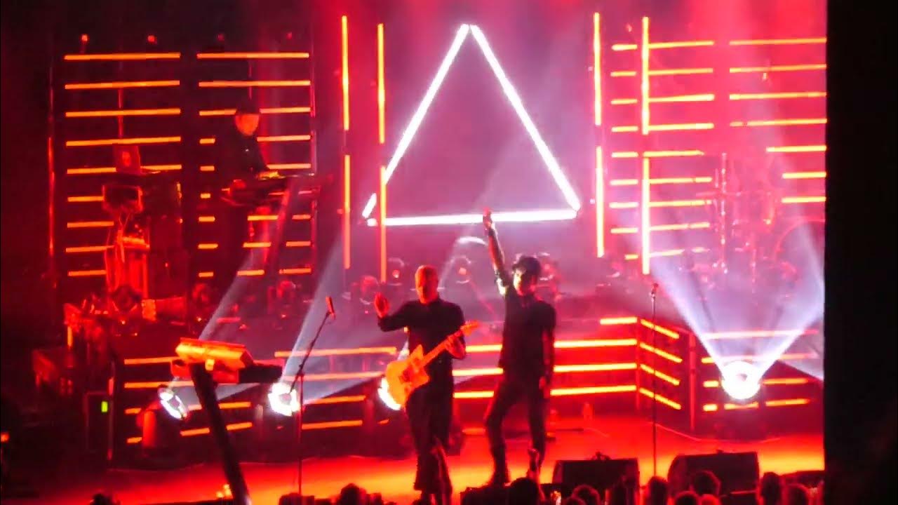 Gary Numan - Me! I Disconnect From You / Films - Roundhouse, London, 25