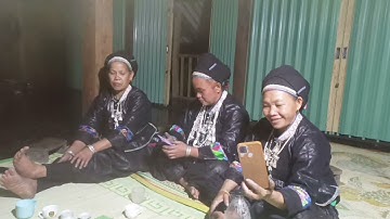 Hát nùng giao duyên đôi đắp chai đạn ván  gái cóc rễ