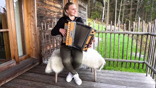 Franziska Pauli - Mia san vom Woid dahoam (Steirische Harmonika)
