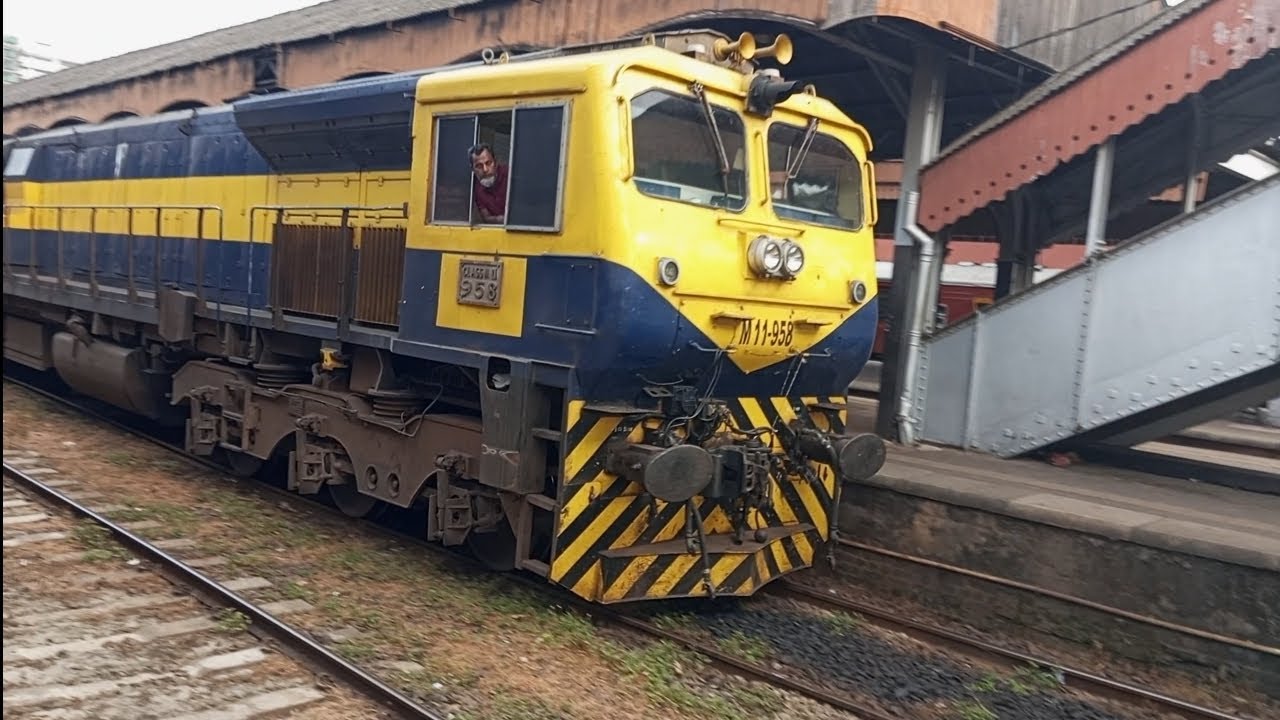 M11 Train Engine M11-958 Diesel Electrical locomotive indian train railway Sri Lanka ...