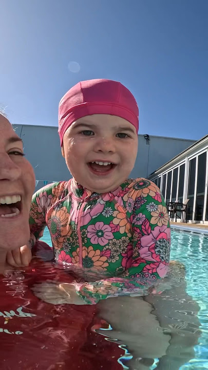 Baby Swim Splash #swim #swimmingpool #underwater #swimming #pool #learning