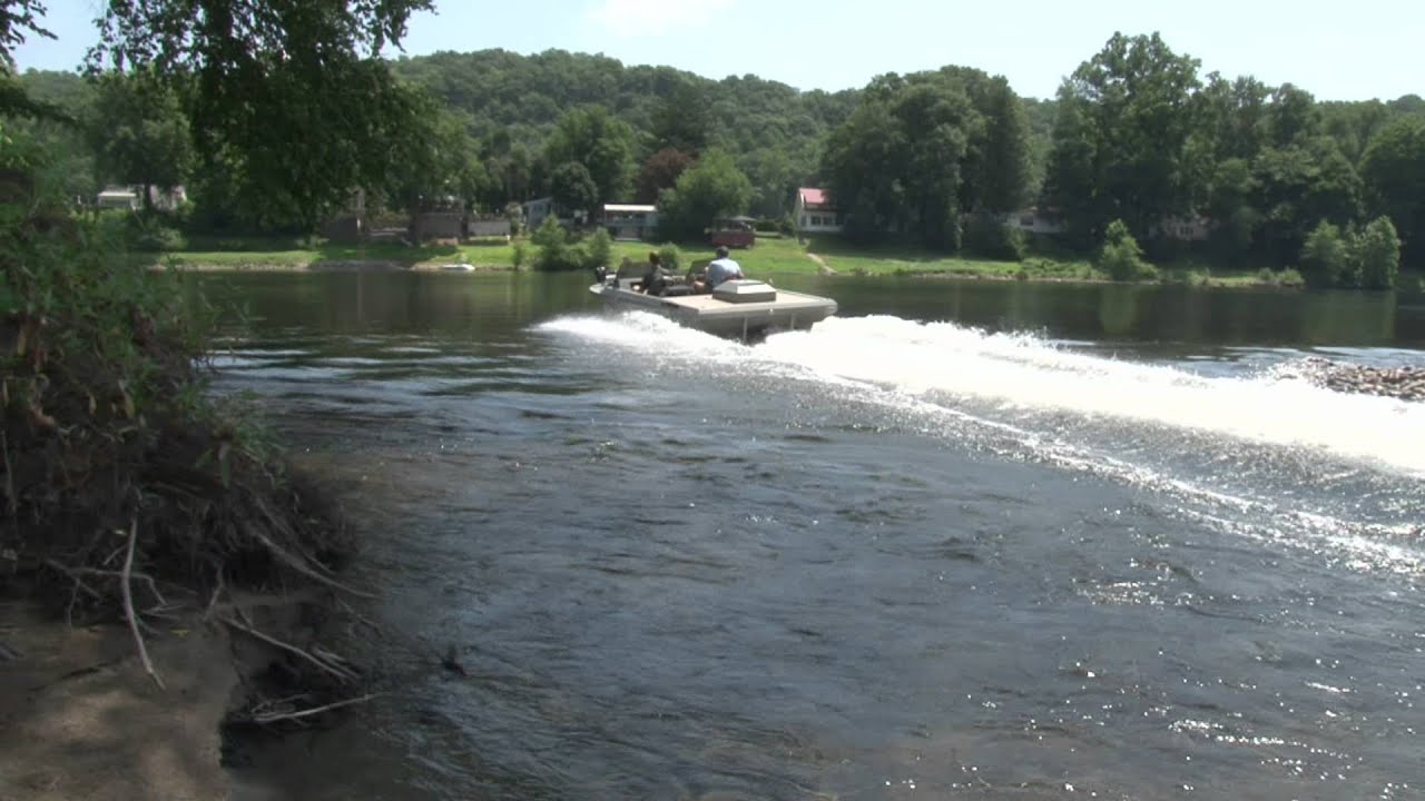 Shallow Water Jet Boat Video 4