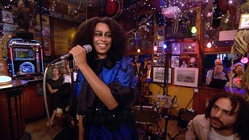 Celeste – Time Will Tell (Live on Inas Nacht)