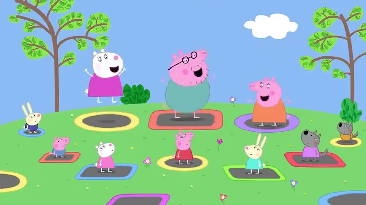 Peppa Pig Has Fun Jumping On Trampolines!357