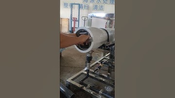 How to dismantle RO membrane housing?