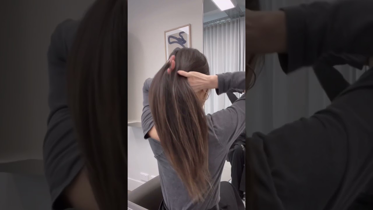 Bun hair with French U pin