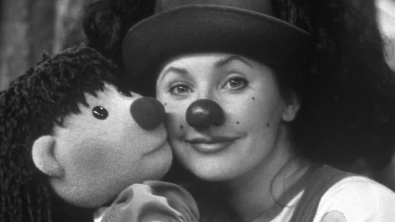 Loonette, Big Comfy Couch, Molly, Clown, 90s Show, Interview, YTV, Alyson C...