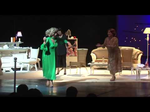 მშვენიერი კვირა დღე და ოთხი ემიგრანტი ქალბატონის ისტორია