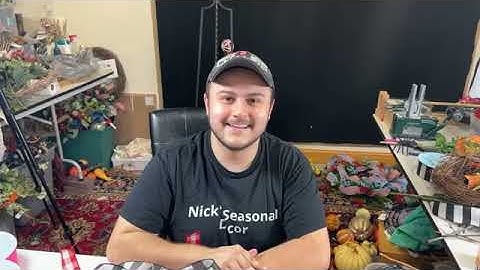 How To Make DIY Bow Wreath With Bowdabra: Pro Tips For Fall Wreath Makers