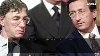 Addio a Umberto Bossi, il Senatur che voleva la secessione padana #ansa #news