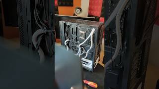 Organisation ULTIME du câble management !#pcgamer #gaming #humour