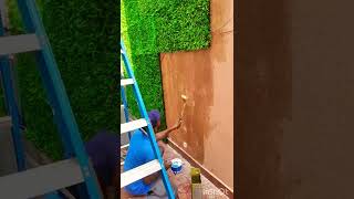 طريقة تركيب العشب الجداري بالغراء🌲🏡