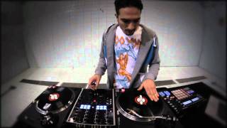 Vídeo: Native Instruments Traktor Scratch Control Vinyl MK2 NEGRO