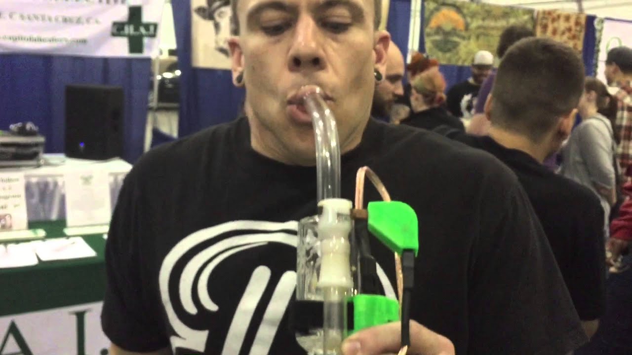 New Film staring Sly Vegas , Bobby Dabs and Jason from Dab Labs on a Torchless Nail adventure