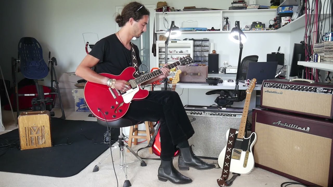 Oscar, guitar, 1972 Twin Reverb, Paul, Harmonica, 1942 Vega -  Part 1