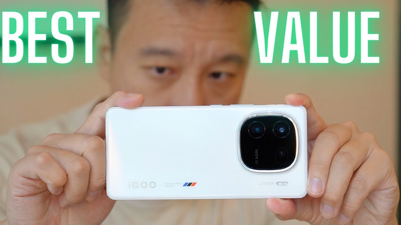 iQoo 12 Review: At $650, The Best Value Phone of 2023 - YouTube
