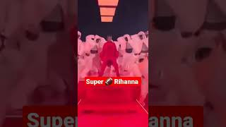 rihanna  vs shakira  . who performance better? #parati #tranding #amante