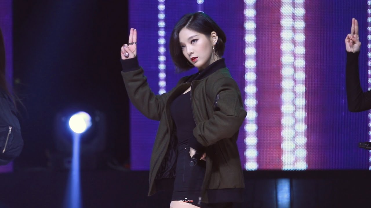 161013 중원대학교축제 나인뮤지스 조소진 티켓 직캠