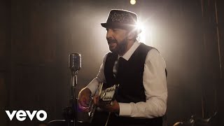 Video thumbnail of "Juan Luis Guerra 4.40 - Muchachita Linda"