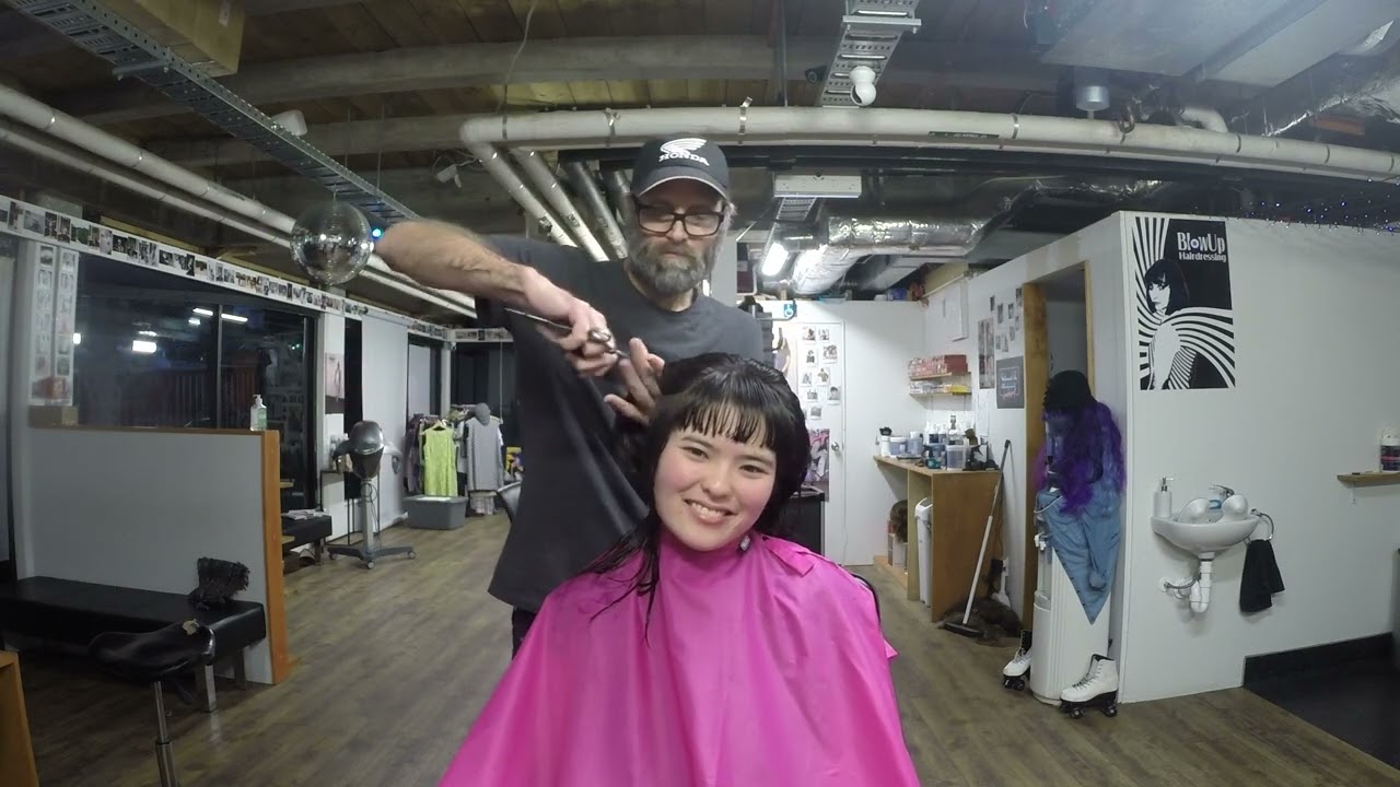 Alicia and Elisha Get Short Bobs, Elisha Goes Second