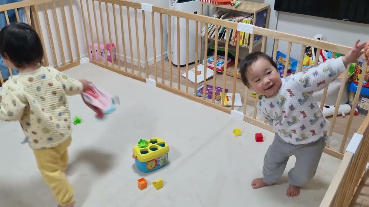 Twins who look unwell? - YouTube