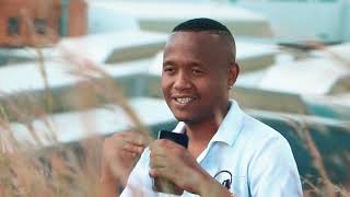 Download Ikolodo Likabafanyana Covi 19 Video MP3 Ikolodo Likabafanyana Covi 19