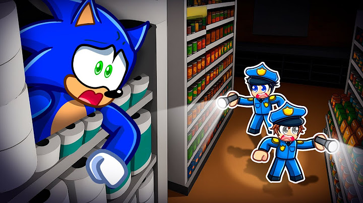 24 Hour OVERNIGHT at WALMART in Roblox?! (KICKED OUT)