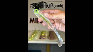 Handmade Gummifisch MIKATECH Real Shad 15cm Ghost Green Machine UV Limited
