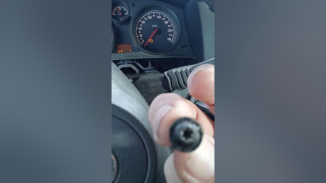 Cómo cambiar el cuadro de instrumentos del Astra h. How removing the