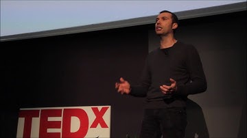 Shortology, the power of synthesis | Matteo Civaschi | TEDxCrocetta