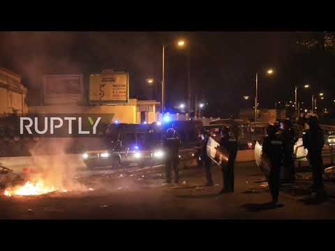 Martinique: Vaccine mandate postponed as protests turn violent