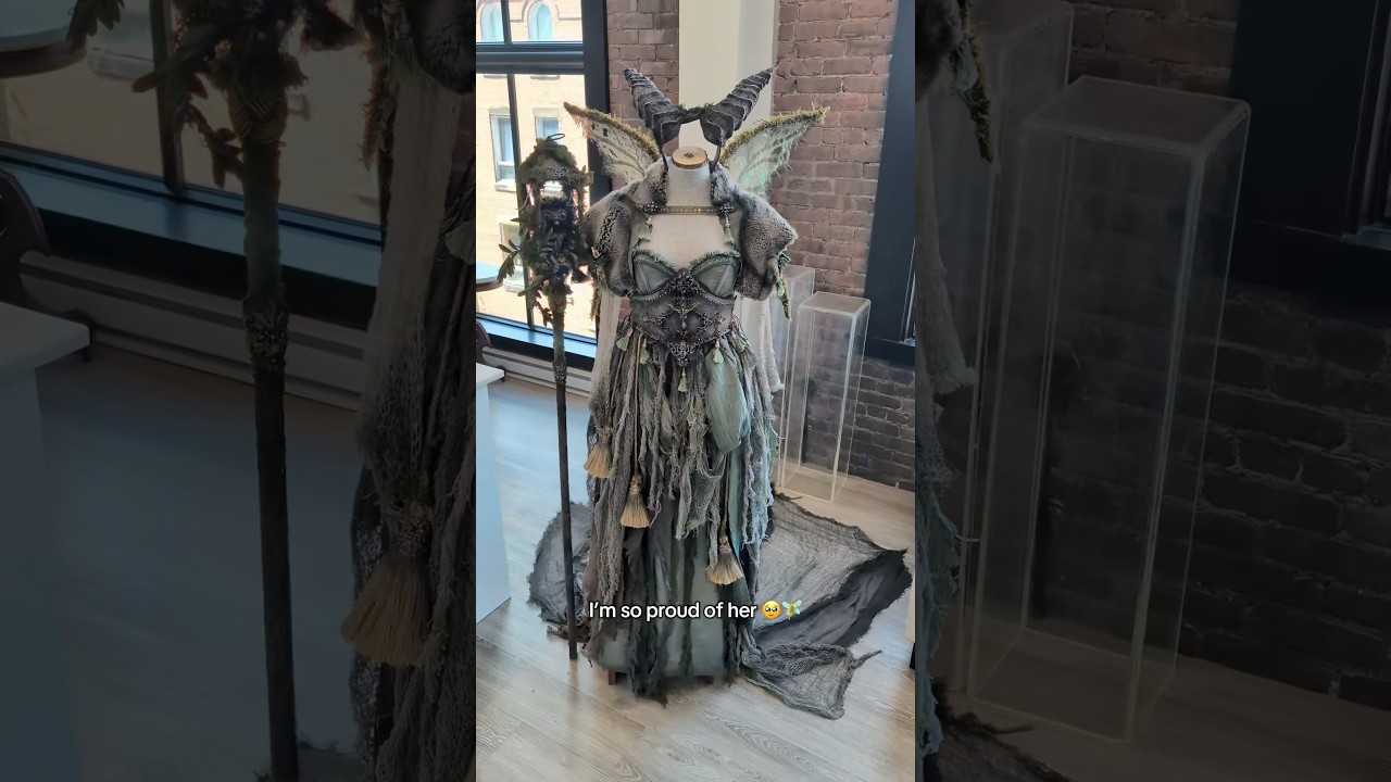 THRIFTED FAIRY COSTUME? 😳🧚🧚 #costume #halloween #fairy #halloweencostume #cosplay