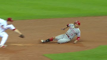 CIN@STL: Votto exits after hit by throw on double