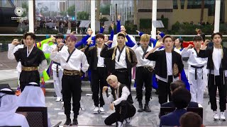 Stray Kids EXPO 2020 Dubai performance in front of the Korean President. Resimi