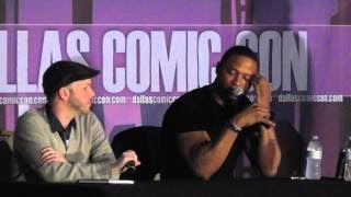Stephen Amell: Arrow Q&A Panel - Dallas Comic Con: Fan Days Feb 2015 - A+ Opinions
