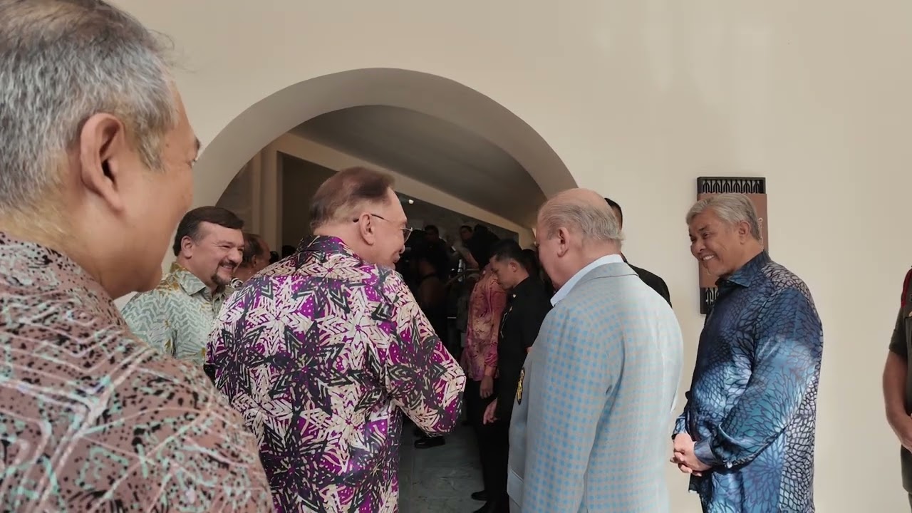 𝐖𝐚𝐫𝐢𝐬𝐚𝐧 𝐍𝐞𝐠𝐚𝐫𝐚 𝐓𝐞𝐫𝐮𝐬 𝐃𝐢𝐩𝐞𝐥𝐢𝐡𝐚𝐫𝐚