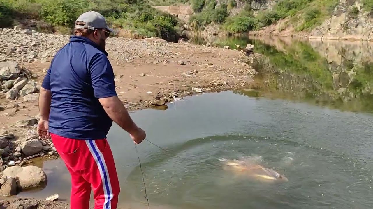 Monster Murakh Fish from Chahan Dam 😱 | Pakistan Fishing