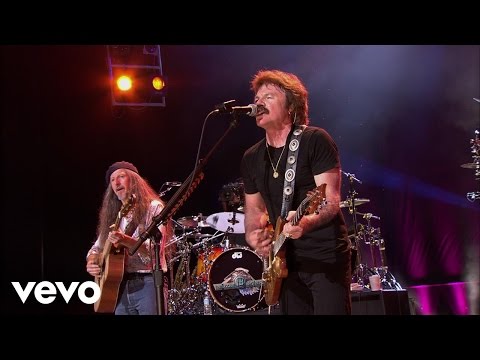 The Doobie Brothers - Listen To The Music (Live)