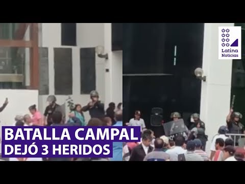 Batalla campal frente a la Municipalidad de Los Olivos dejó tres heridos