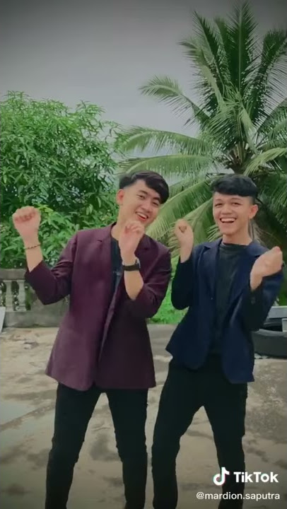 Aku bukan boneka mu yg bisa kau suruh suruh