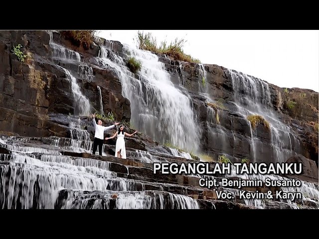 KEVIN & KARYN - PEGANGLAH TANGANKU