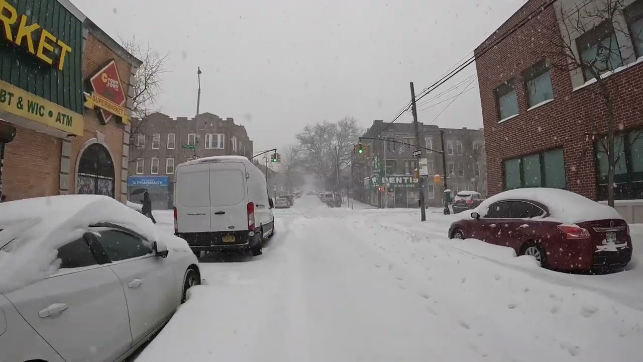 Ridgewood Queens Fresh pond and Traffic Ave 4K Walk Snowstorm January 25, 2026