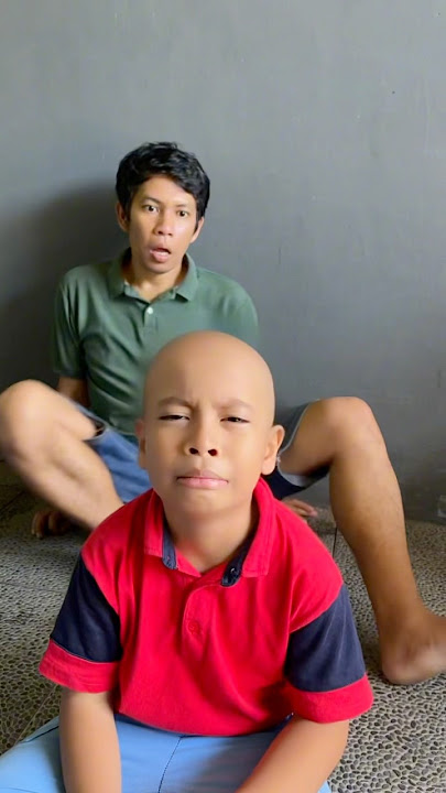 Mau Potong rambut malah d di botak 👩‍🦲 😭 #funny #comedy #shorts #trendingshorts